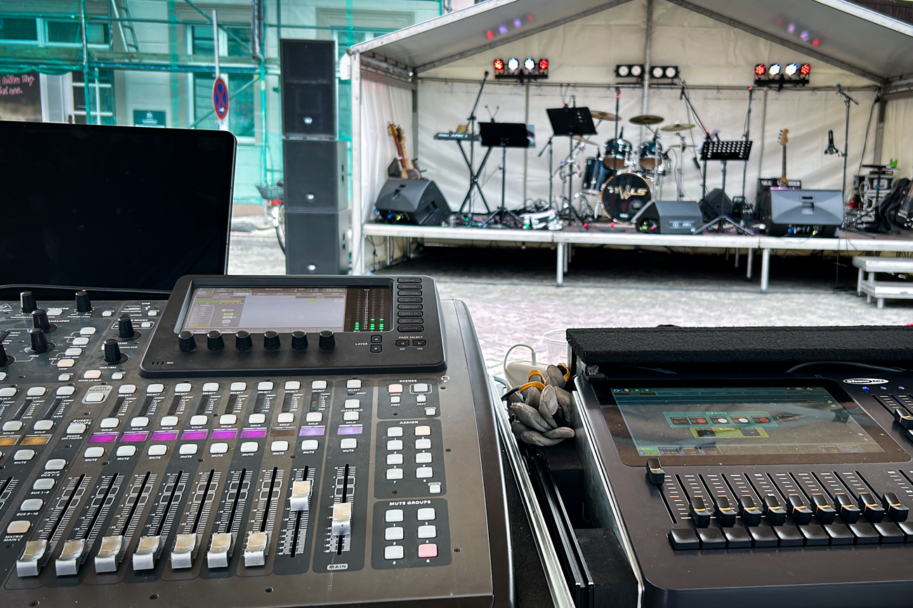 Professionelle Ton- und Lichttechnik für Live-Veranstaltung in Kyritz und Umgebung– JK-Eventtechnik | Veranstaltungstechnik